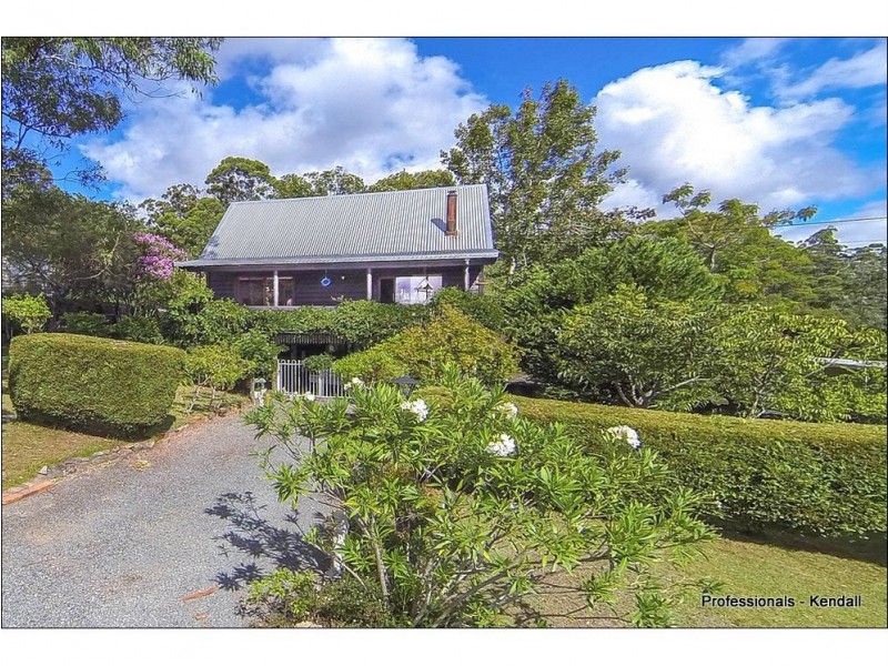 14 Orchis Drive, Eagle Heights QLD 4271