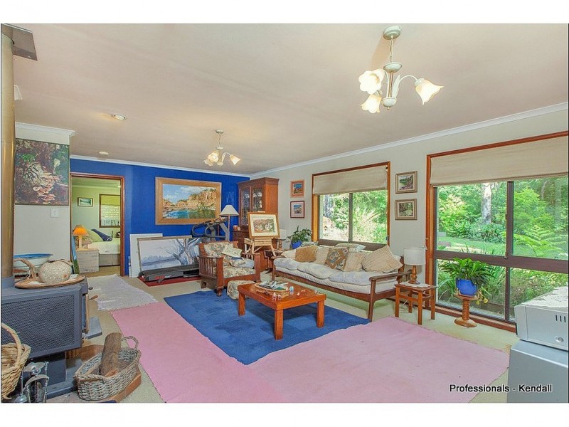 32 Bateke Road, Tamborine Mountain QLD 4272