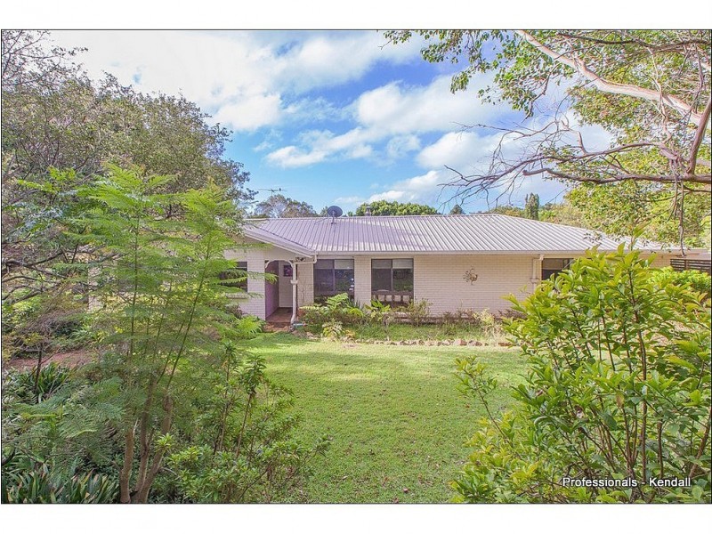 32 Bateke Road, Tamborine Mountain QLD 4272