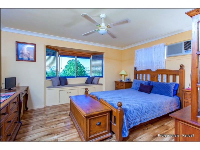 70 Pacific Parade, Tamborine Mountain QLD 4272