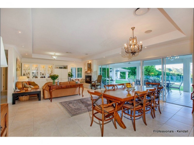 125 Eagle Heights Road, Tamborine Mountain QLD 4272