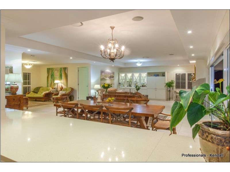 125 Eagle Heights Road, Tamborine Mountain QLD 4272