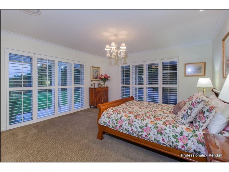 125 Eagle Heights Road, Tamborine Mountain QLD 4272