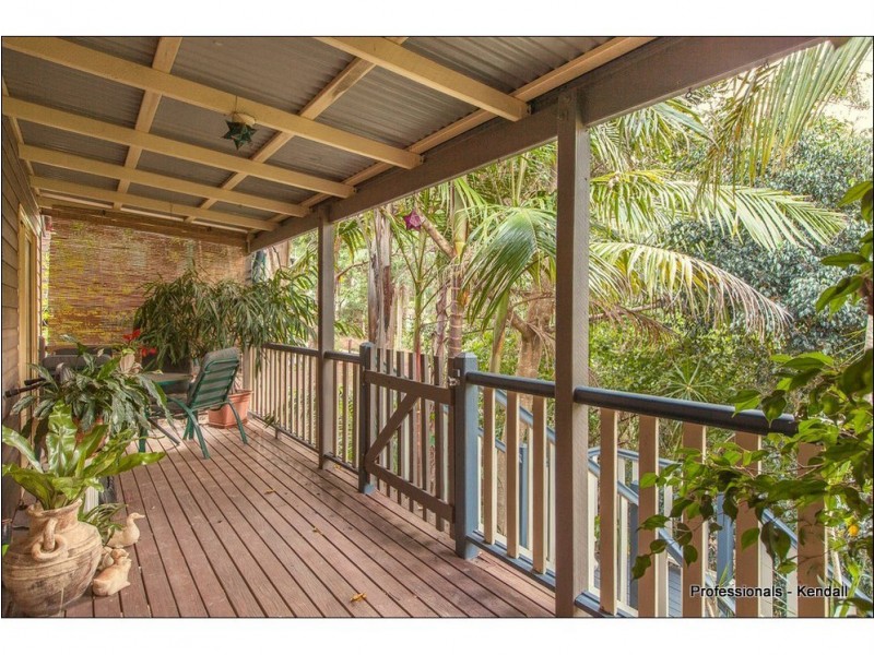 105 Kinabalu Drive, Eagle Heights QLD 4271