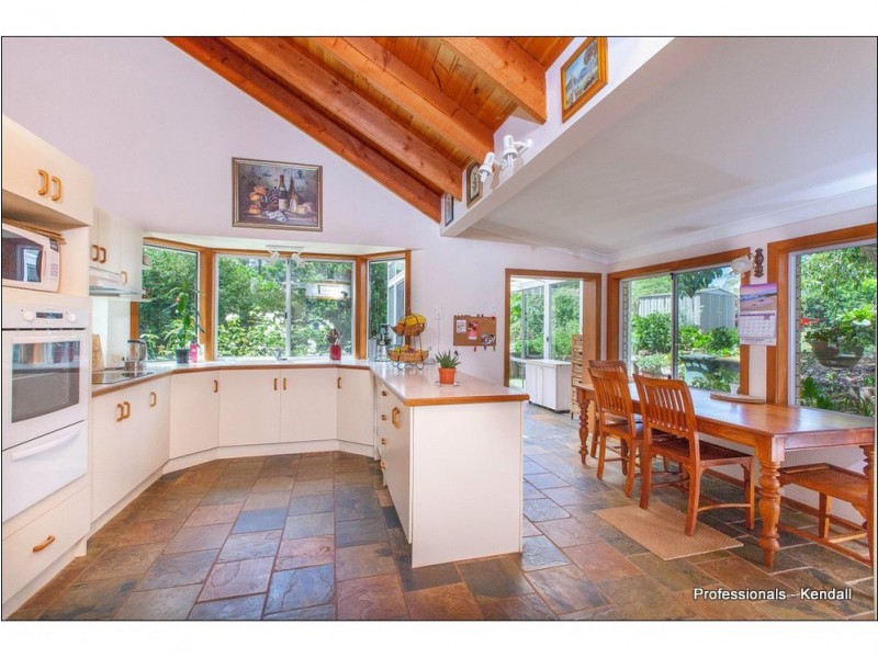 472 Main Western Road, Tamborine Mountain QLD 4272