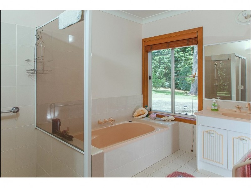 472 Main Western Road, Tamborine Mountain QLD 4272