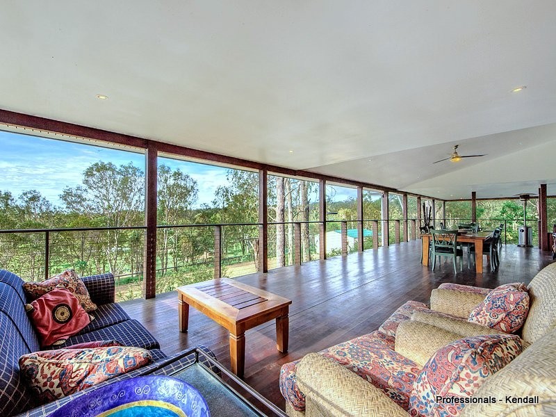 174 Vonda Youngman Drive, Tamborine QLD 4270