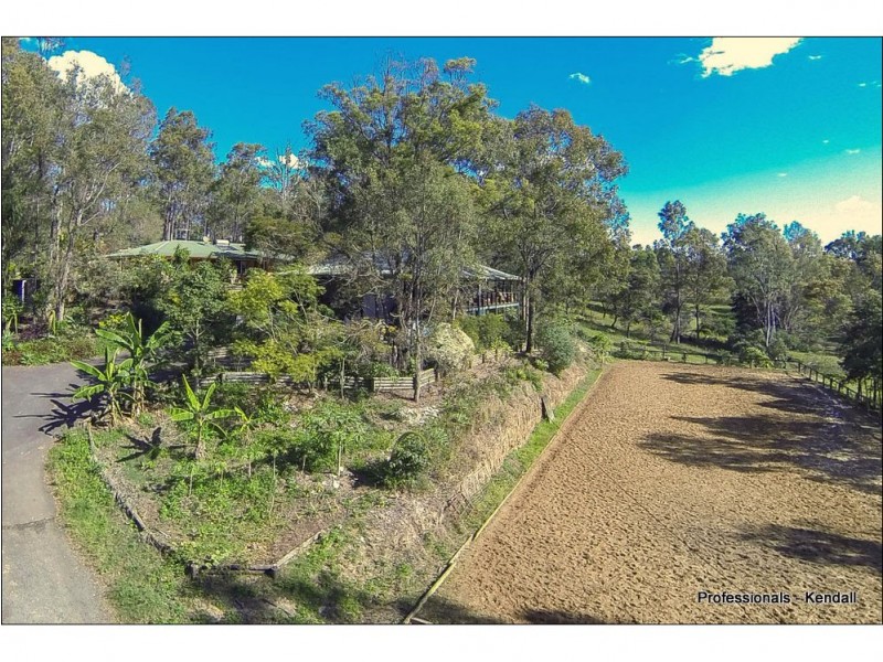 174 Vonda Youngman Drive, Tamborine QLD 4270