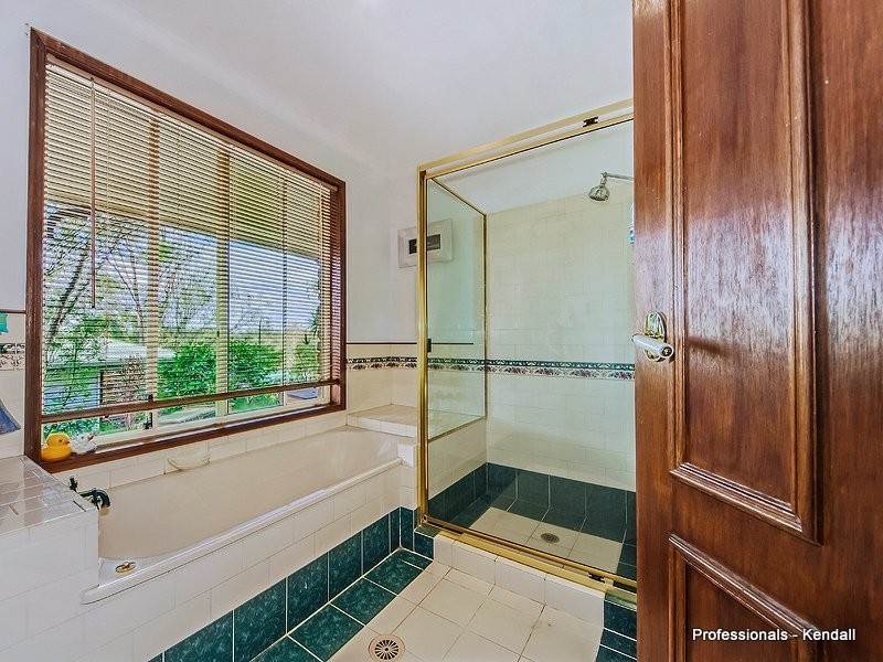 174 Vonda Youngman Drive, Tamborine QLD 4270