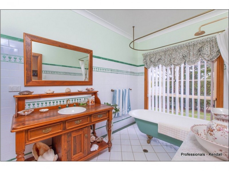91 Currey Road, Wongawallan QLD 4210