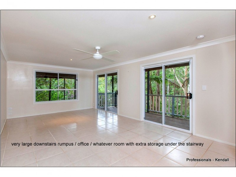 13 Tabor Drive, Eagle Heights QLD 4271