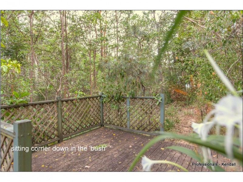 13 Tabor Drive, Eagle Heights QLD 4271