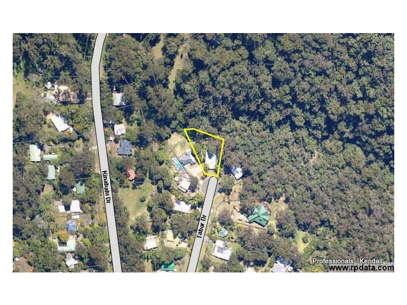 13 Tabor Drive, Eagle Heights QLD 4271