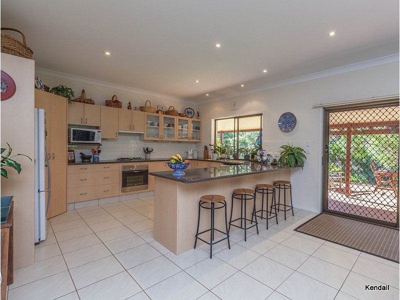 49 Benowa Street, Tamborine Mountain QLD 4272