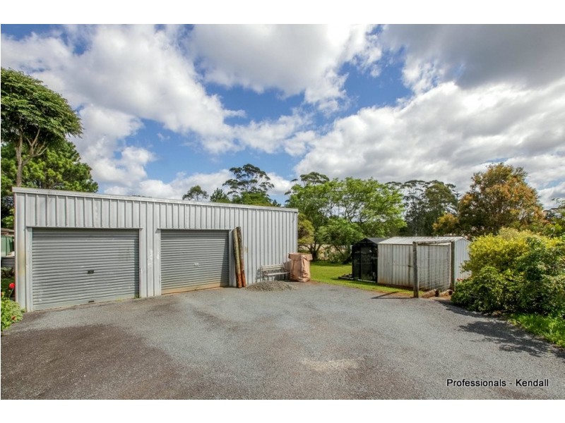 31 Siganto Street, Tamborine Mountain QLD 4272