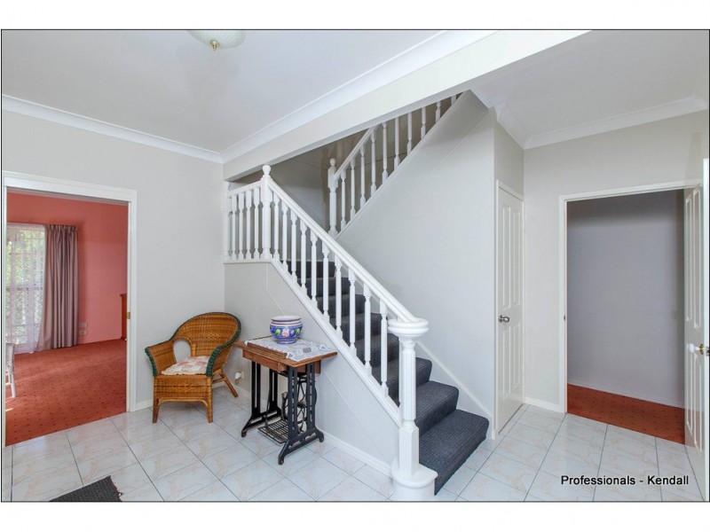 7 Saguaro Court, Eagle Heights QLD 4271