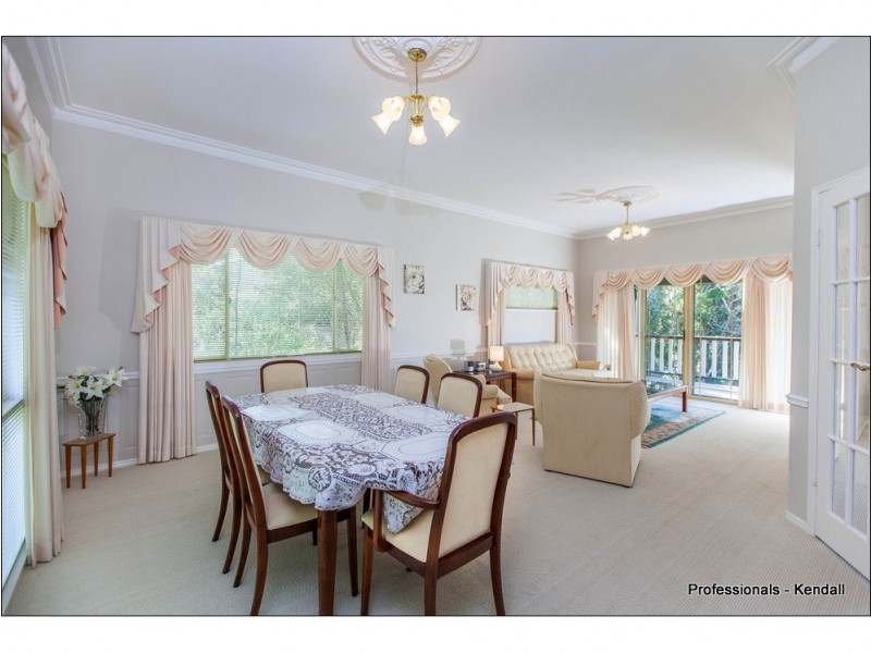 7 Saguaro Court, Eagle Heights QLD 4271