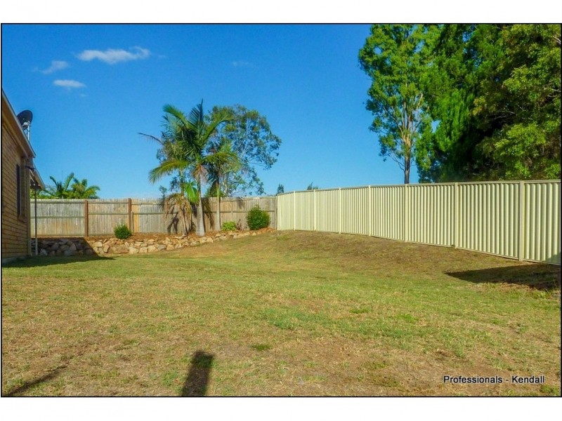 6 Alaqua Court, Beaudesert QLD 4285