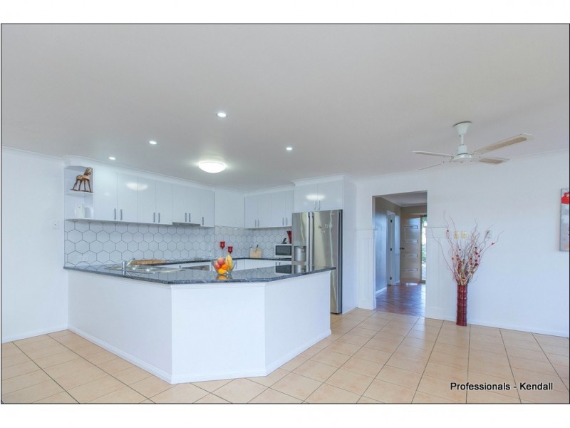 6 Alaqua Court, Beaudesert QLD 4285