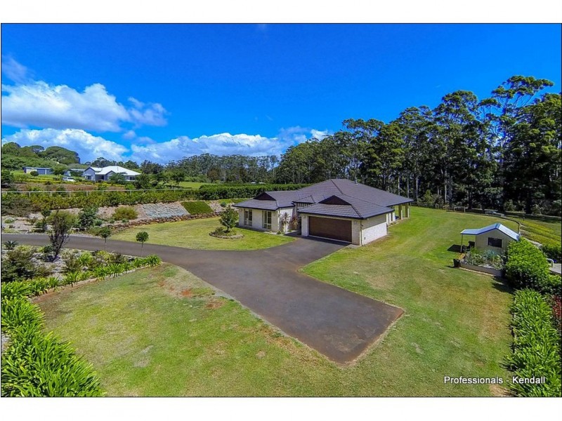 19 Power Parade, Tamborine Mountain QLD 4272