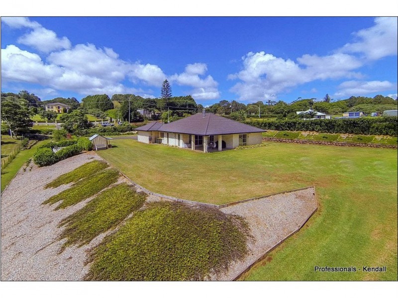 19 Power Parade, Tamborine Mountain QLD 4272