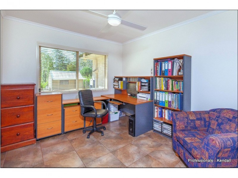 19 Power Parade, Tamborine Mountain QLD 4272