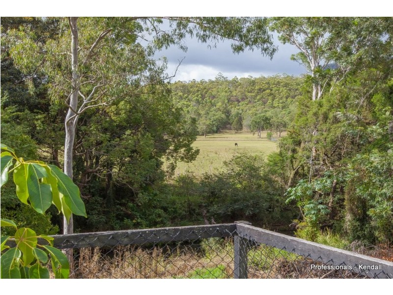 28 Riverbend Drive, Canungra QLD 4275