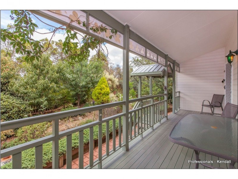 76 Magnetic Drive, Eagle Heights QLD 4271