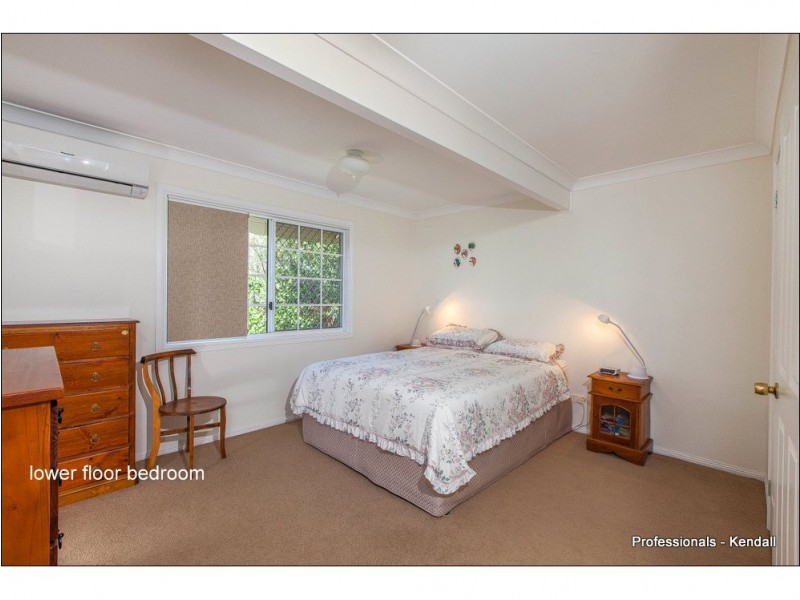 76 Magnetic Drive, Eagle Heights QLD 4271