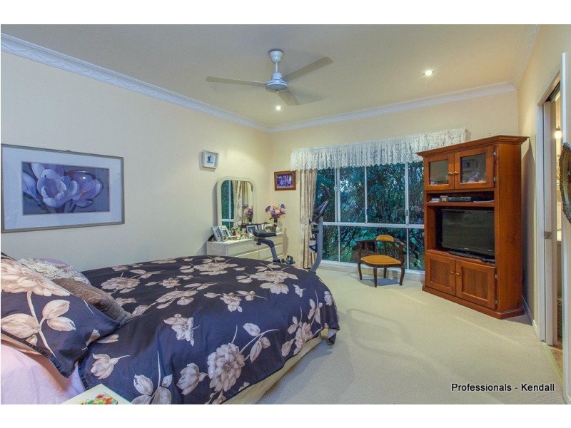 25 Leona Court, Tamborine Mountain QLD 4272