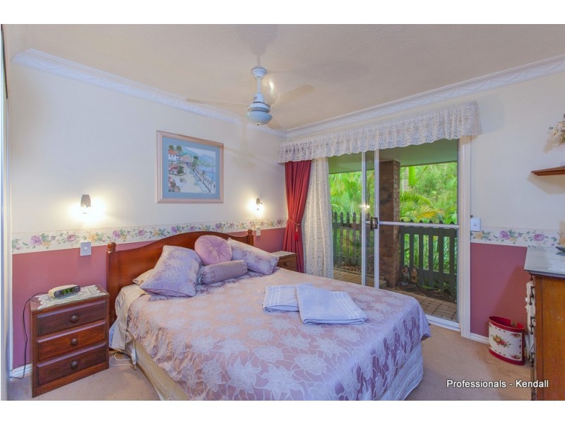 25 Leona Court, Tamborine Mountain QLD 4272