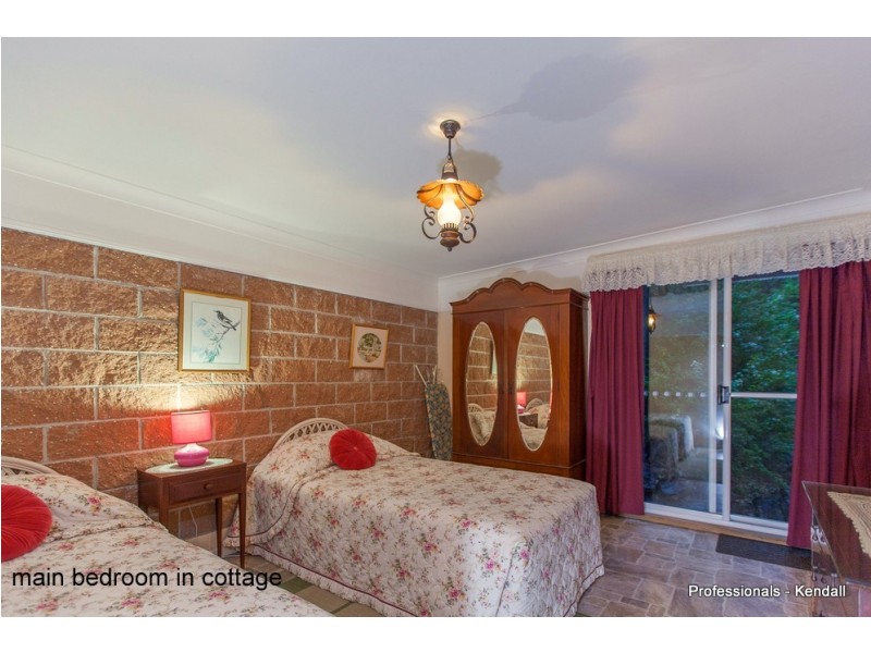 25 Leona Court, Tamborine Mountain QLD 4272