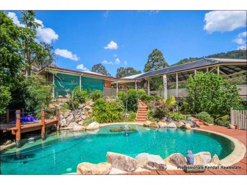 2 Shorthorn Court, Tamborine QLD 4270