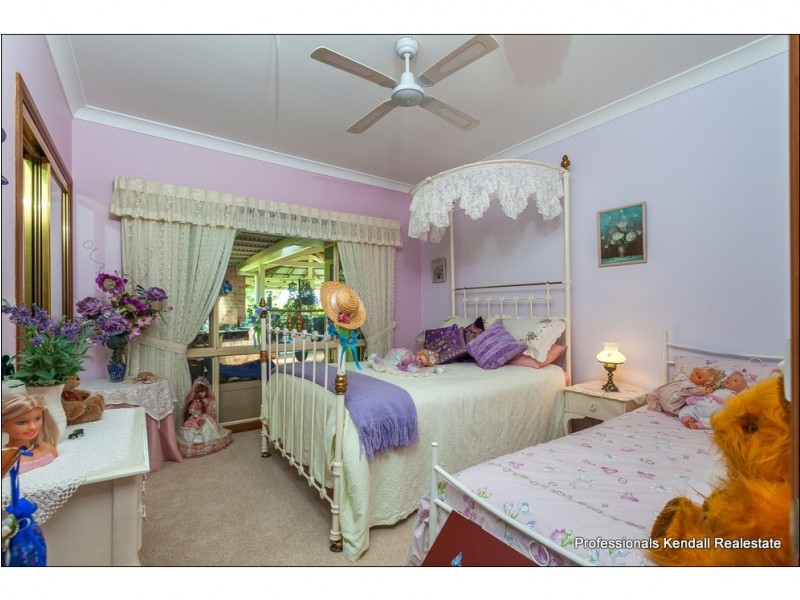 2 Shorthorn Court, Tamborine QLD 4270