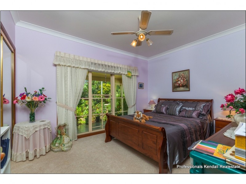 2 Shorthorn Court, Tamborine QLD 4270