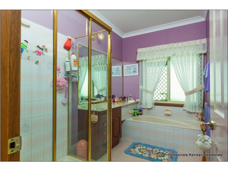 2 Shorthorn Court, Tamborine QLD 4270