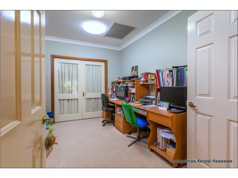 2 Shorthorn Court, Tamborine QLD 4270