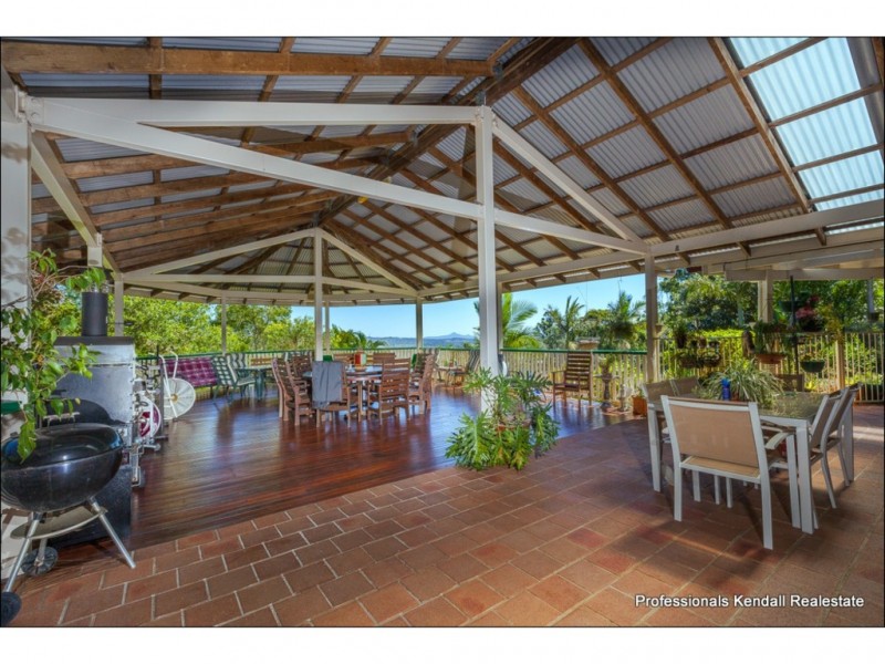 2 Shorthorn Court, Tamborine QLD 4270