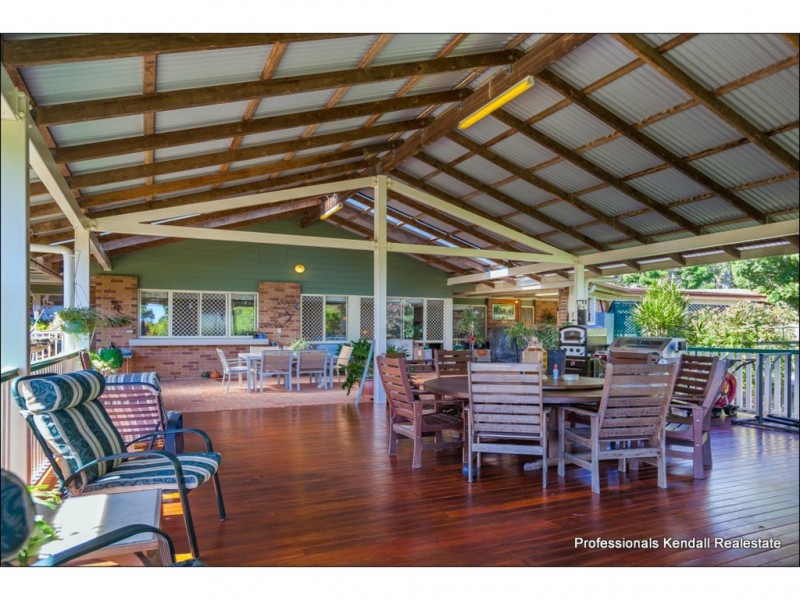 2 Shorthorn Court, Tamborine QLD 4270