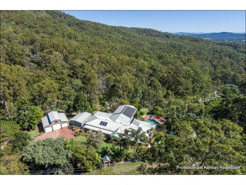 2 Shorthorn Court, Tamborine QLD 4270