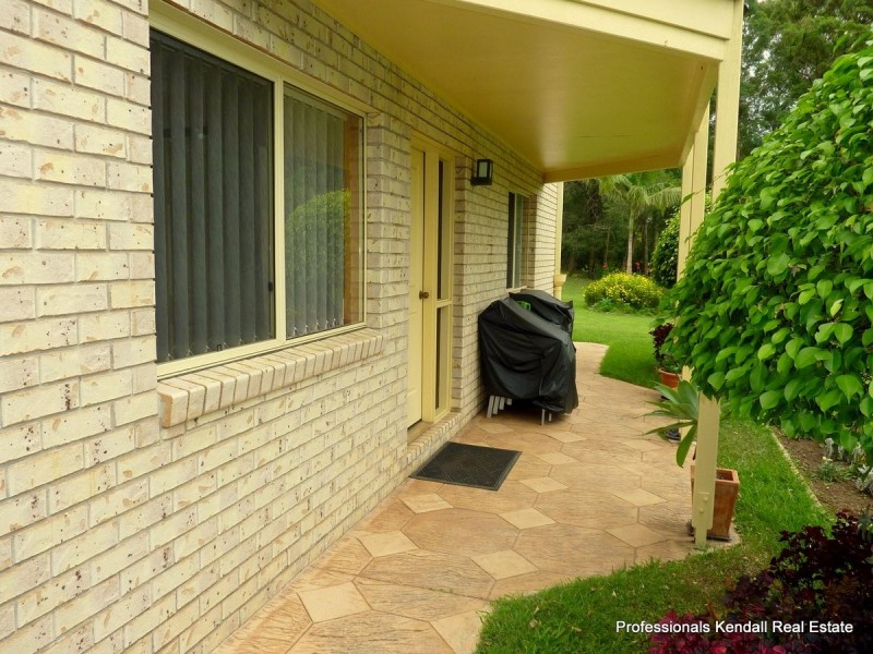 10 Borneo Court, Tamborine Mountain QLD 4272