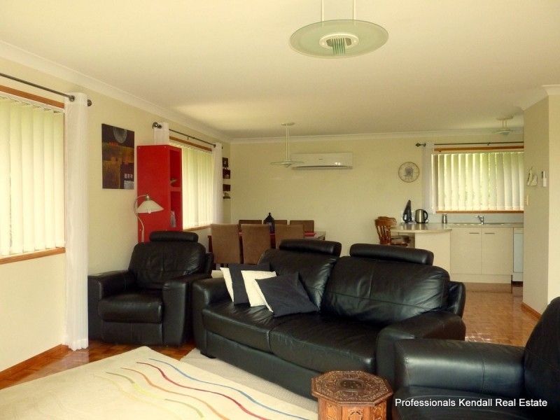 10 Borneo Court, Tamborine Mountain QLD 4272