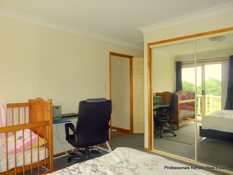 10 Borneo Court, Tamborine Mountain QLD 4272