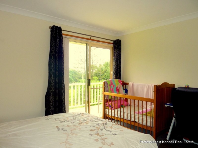 10 Borneo Court, Tamborine Mountain QLD 4272