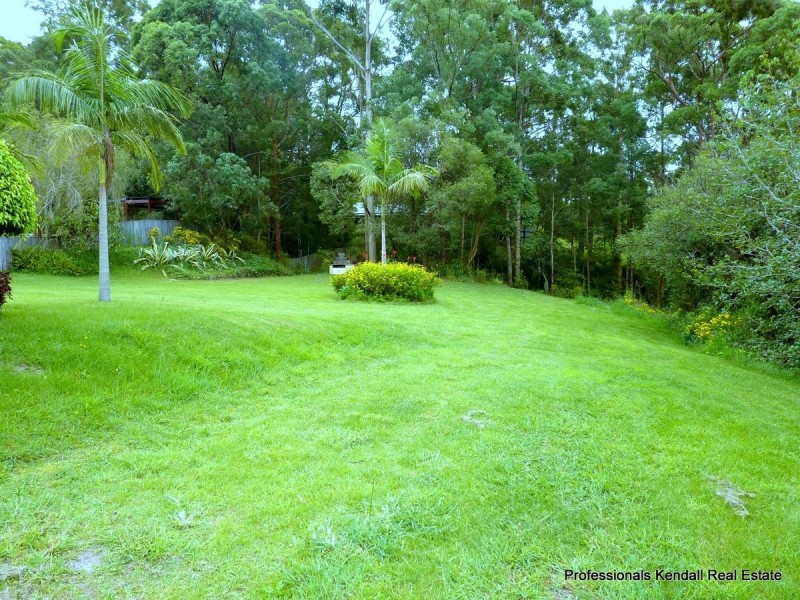 10 Borneo Court, Tamborine Mountain QLD 4272