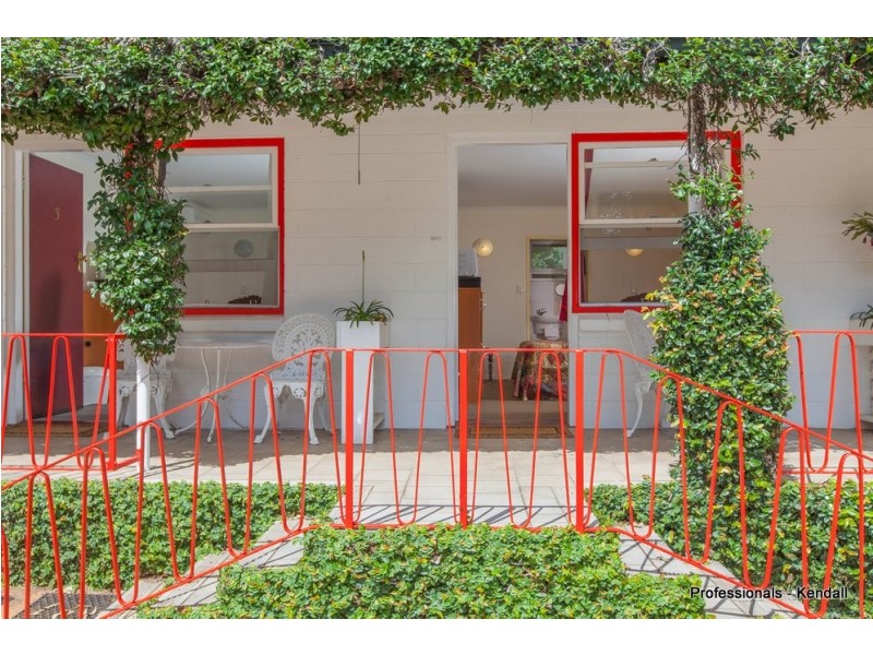 9 Eagle Heights Road, Tamborine Mountain QLD 4272