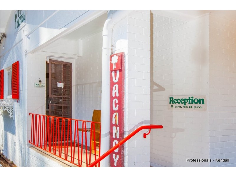 9 Eagle Heights Road, Tamborine Mountain QLD 4272