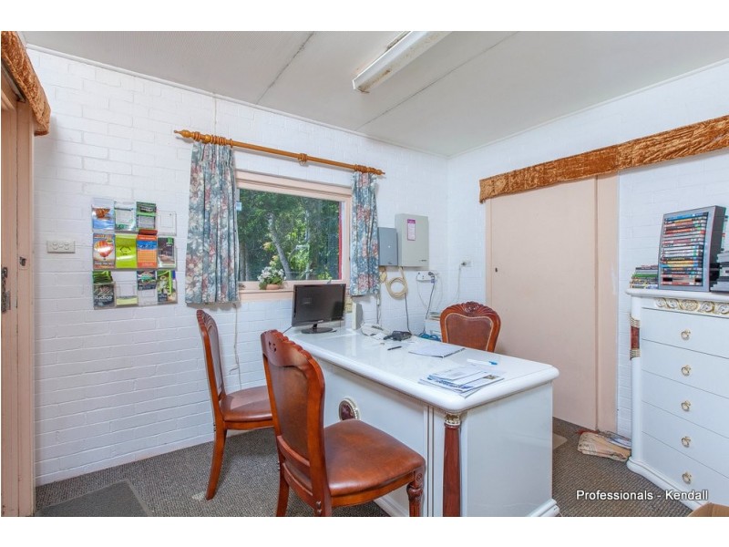 9 Eagle Heights Road, Tamborine Mountain QLD 4272