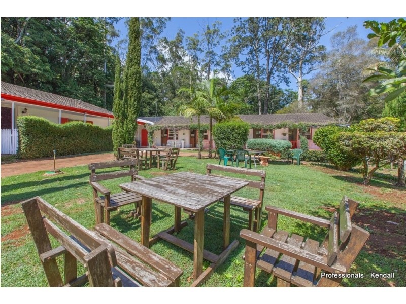 9 Eagle Heights Road, Tamborine Mountain QLD 4272