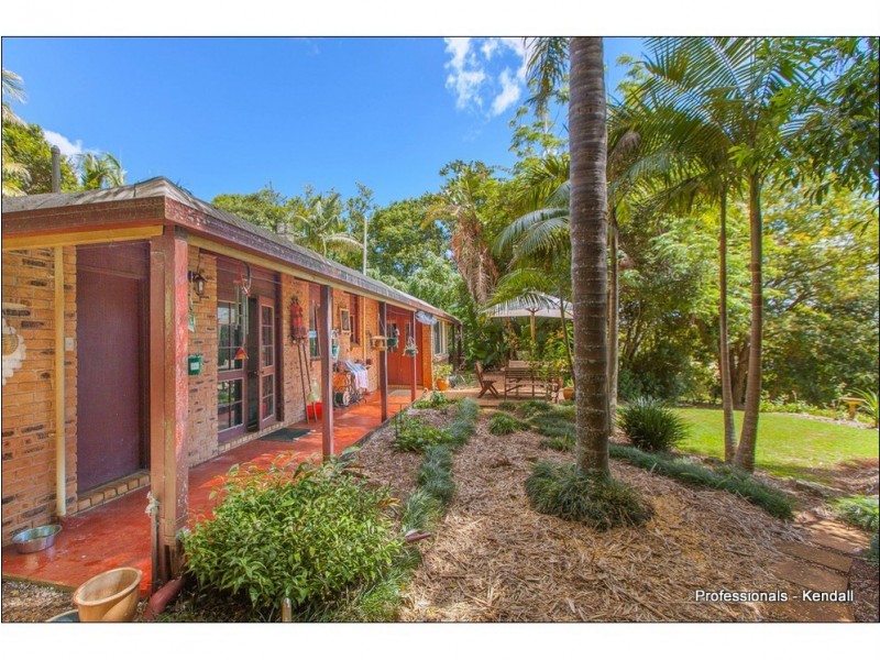 20 Bateke Road, Tamborine Mountain QLD 4272